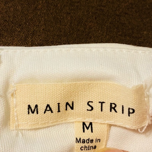 Main Strip Medium White Babydoll Open Back Dress - Picture 4 of 7